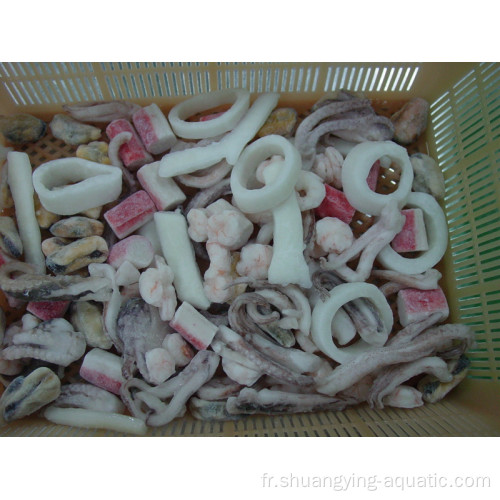 Mélange de fruits de mer gelés avec des sacs de détail de 1 kg